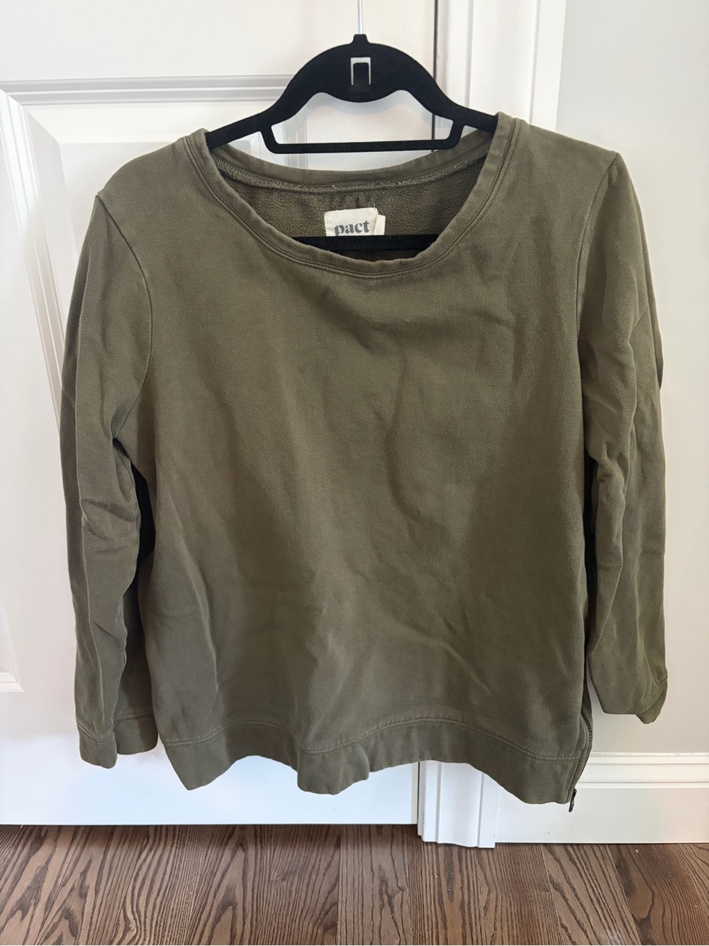 Pact Organic Maternity Side-Zip Sweatshirt in Olive Green, size medium - Picture 2 of 2